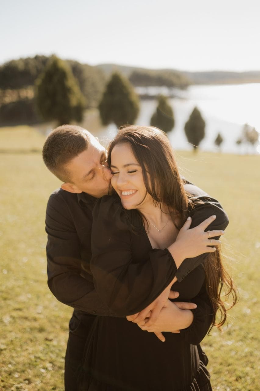 Foto de Eduarda Meneghetti e Lucas Marchetti